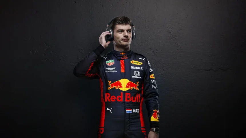 max verstappen red bull racing portrait formula 1 driver studio lighting dark background uhd wallpaper