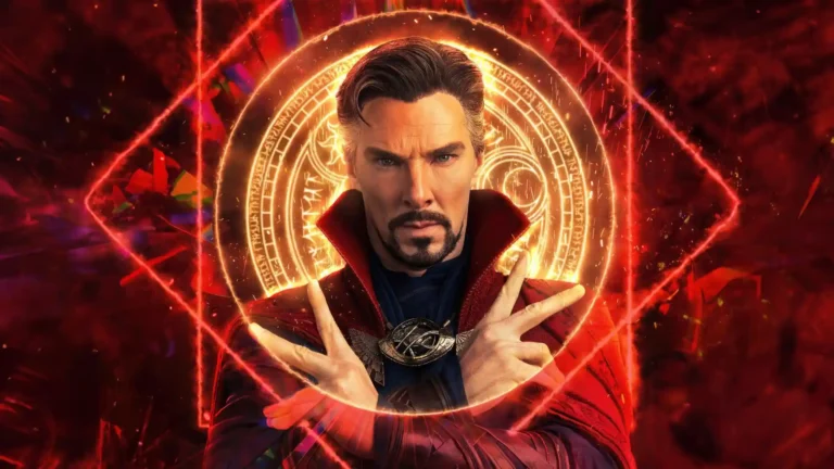 Doctor Strange casting mystical magic with glowing spell circle in Multiverse of Madness UHD wallpaper